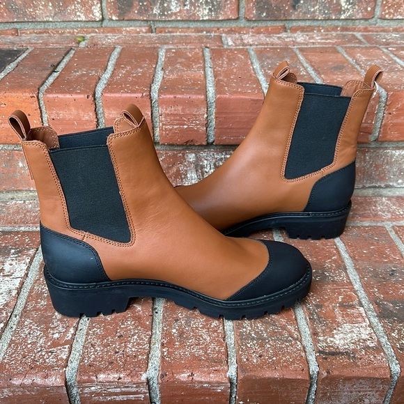 Antonio Melani Dalton Gore Detailed Weather Resistant Leather Lug Sole Boots 10 - Picture 8 of 8